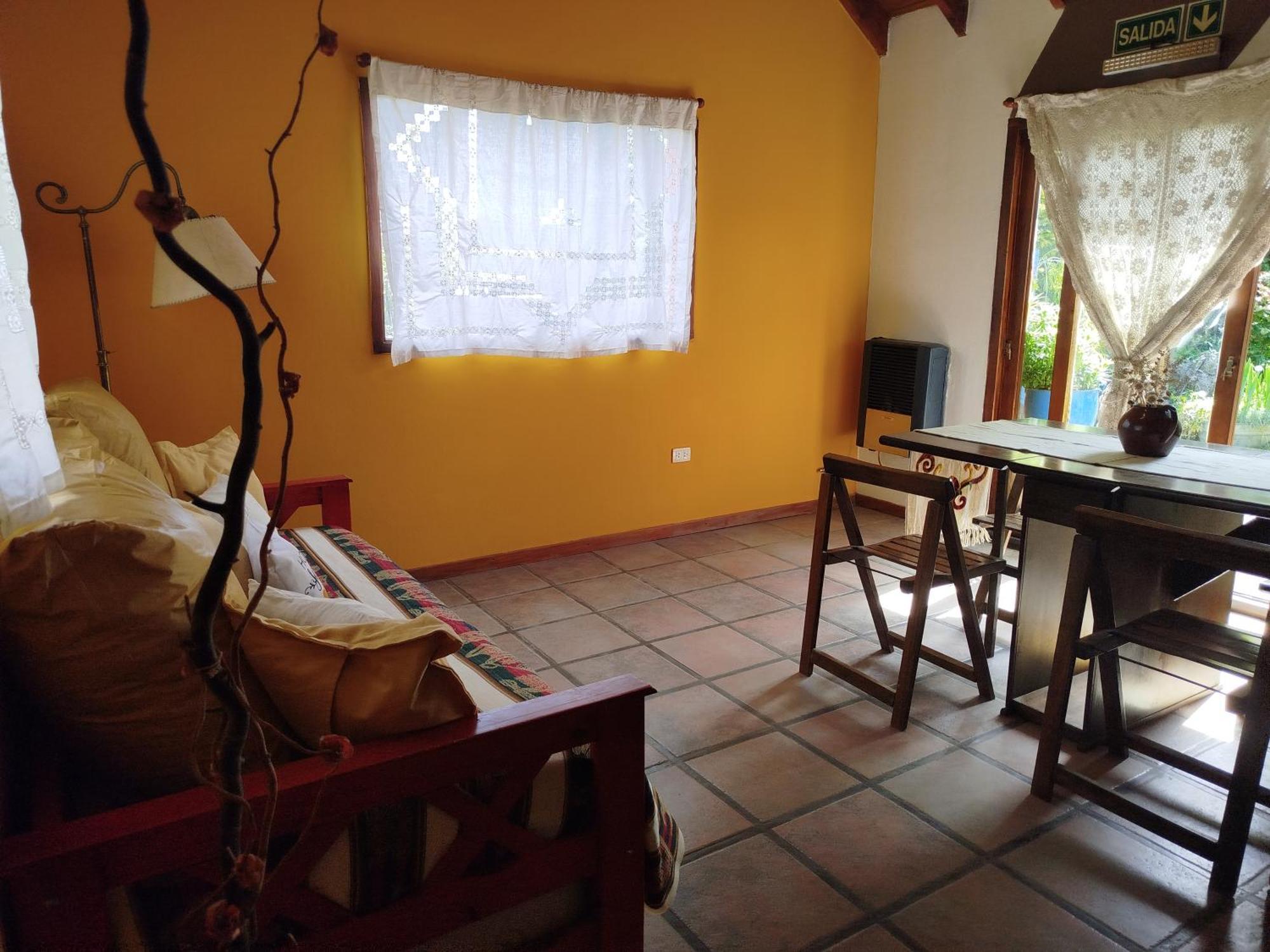 Homestay Kiritina's House *